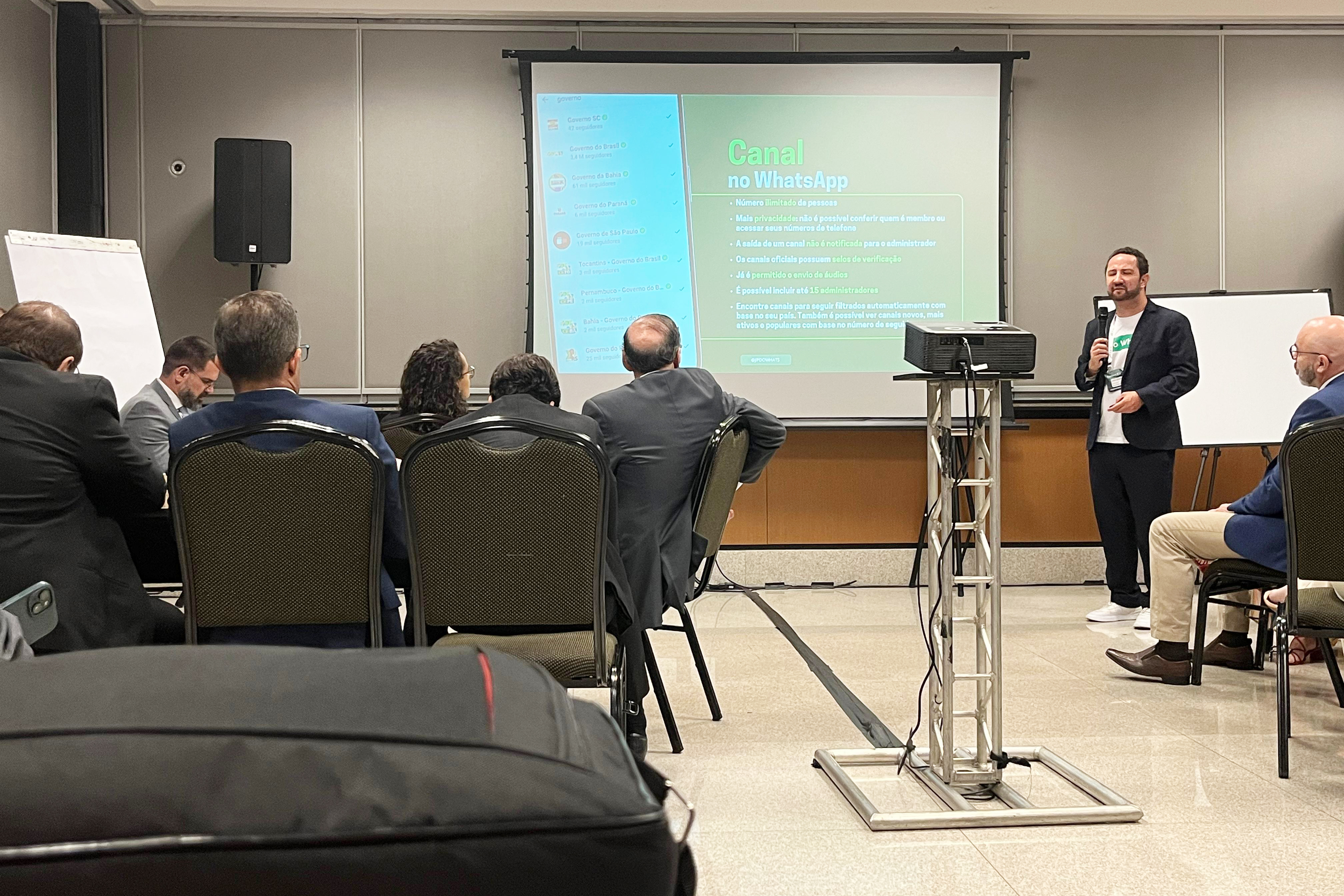 Palestra durante o Expojud 2025.