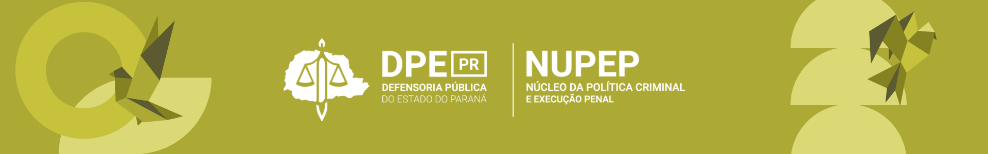 Imagem em fundo verde com o logo do Núcleo da Política Criminal e da Execução Penal ao centro. Nas laterais, ilustrações geométricas de formas abstratas junto de ilustrações de pássaros