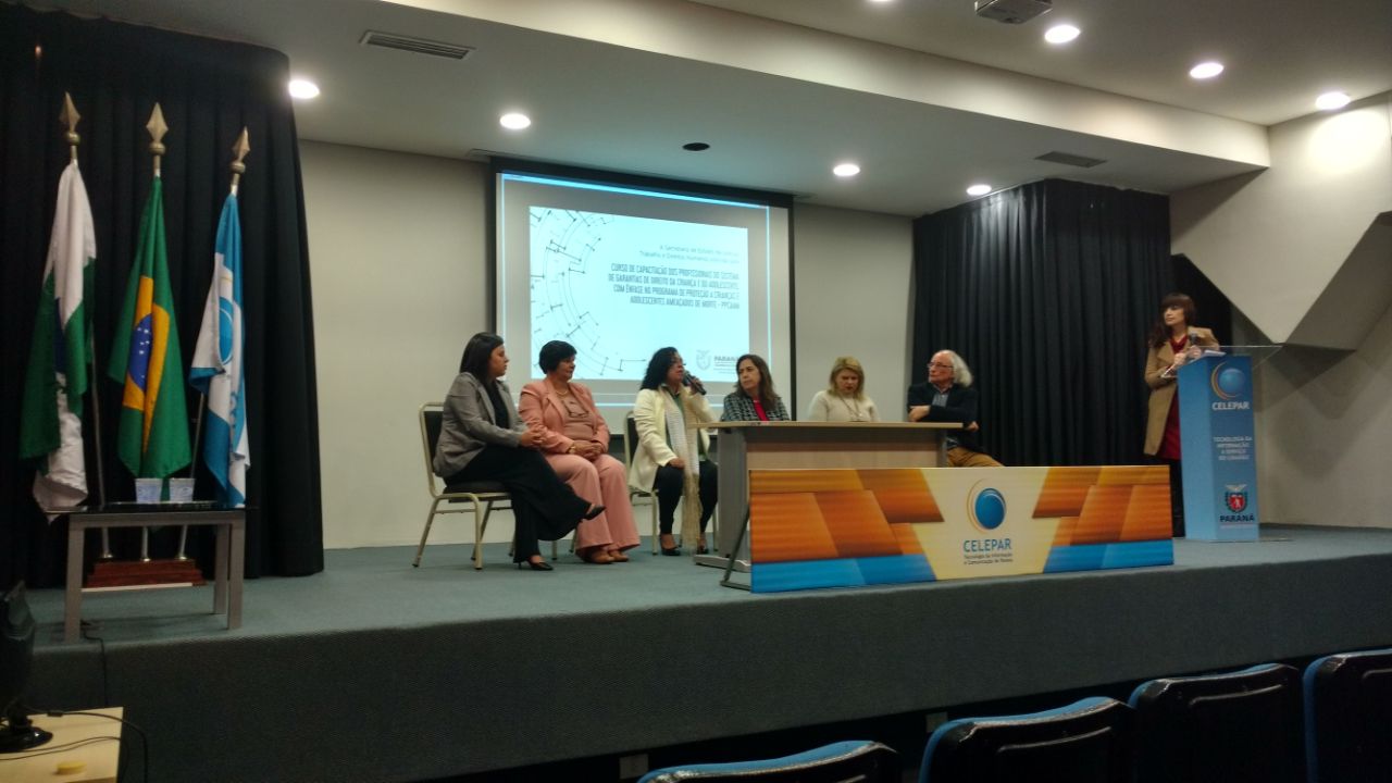 NUDIJ participa de evento de capacitação dos Profissionais do Sistema de Garantias de Direito da Criança e do Adolescente