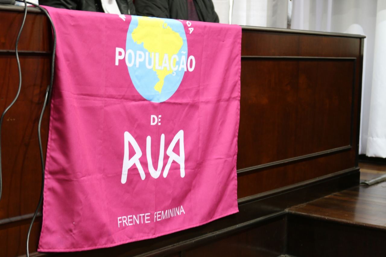 NUCIDH participa de Audiência Pública com a população de rua sobre as violações de seus direitos