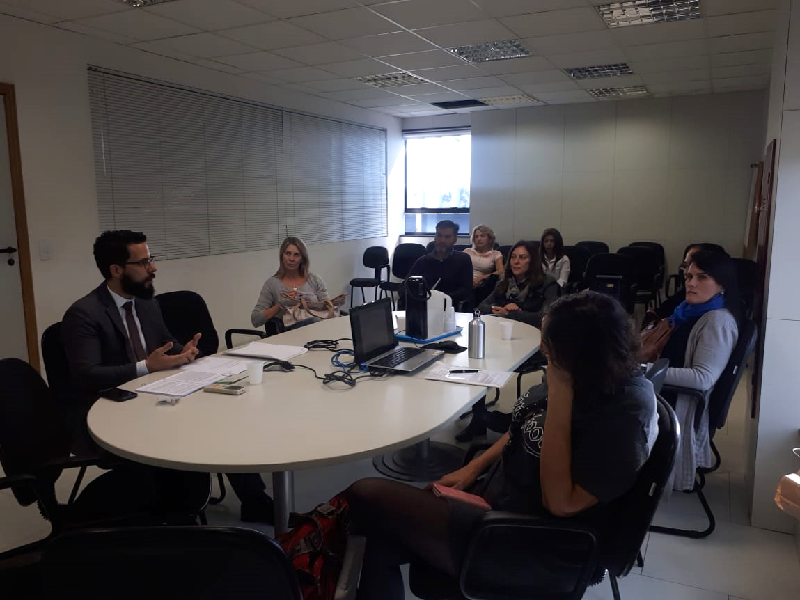 Ministração feita pelo defensor público do NUDIJ, dr. Fernando Redede.