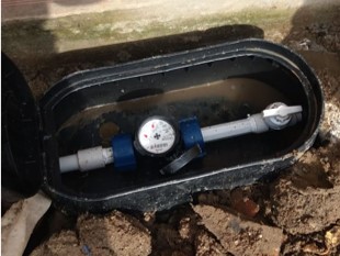 NUFURB garante instalação de fornecimento de água em Ocupação Jardim Maravilha