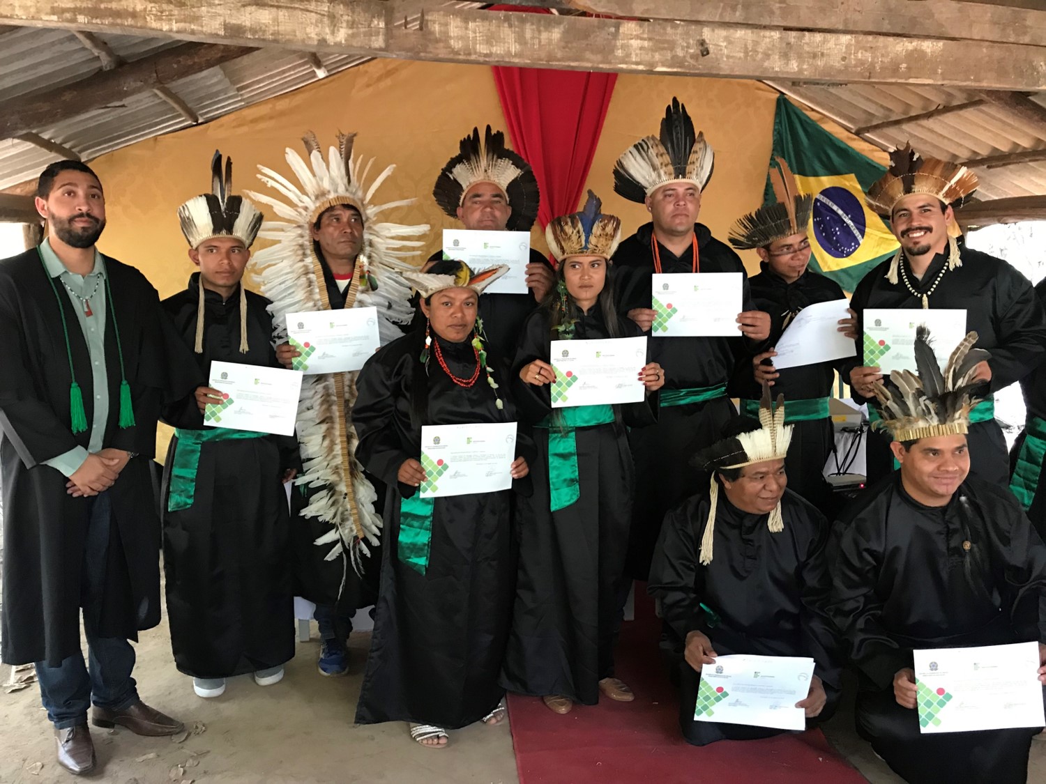 O curso foi realizado pelo povo indígena Guarani Nhandewa que vive no norte pioneiro do Estado