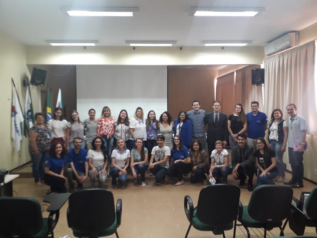 Na foto estão os presentes no evento.
