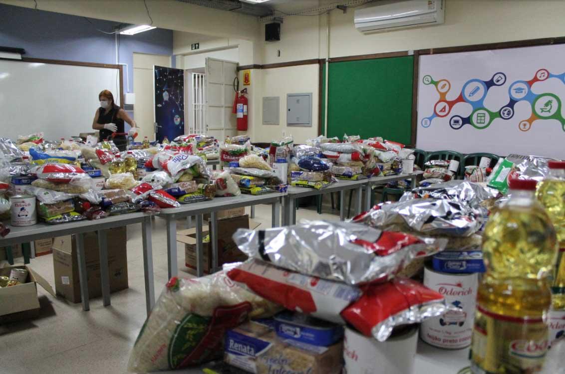 Sedes de Foz do Iguaçu e Umuarama, pedem que a distribuição dos alimentos não seja feita somente para as famílias que fazem parte do Programa Bolsa Família.