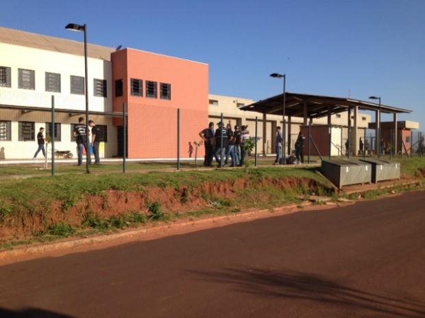 Defensores acompanham rebelião em penitenciária de Cruzeiro do Oeste