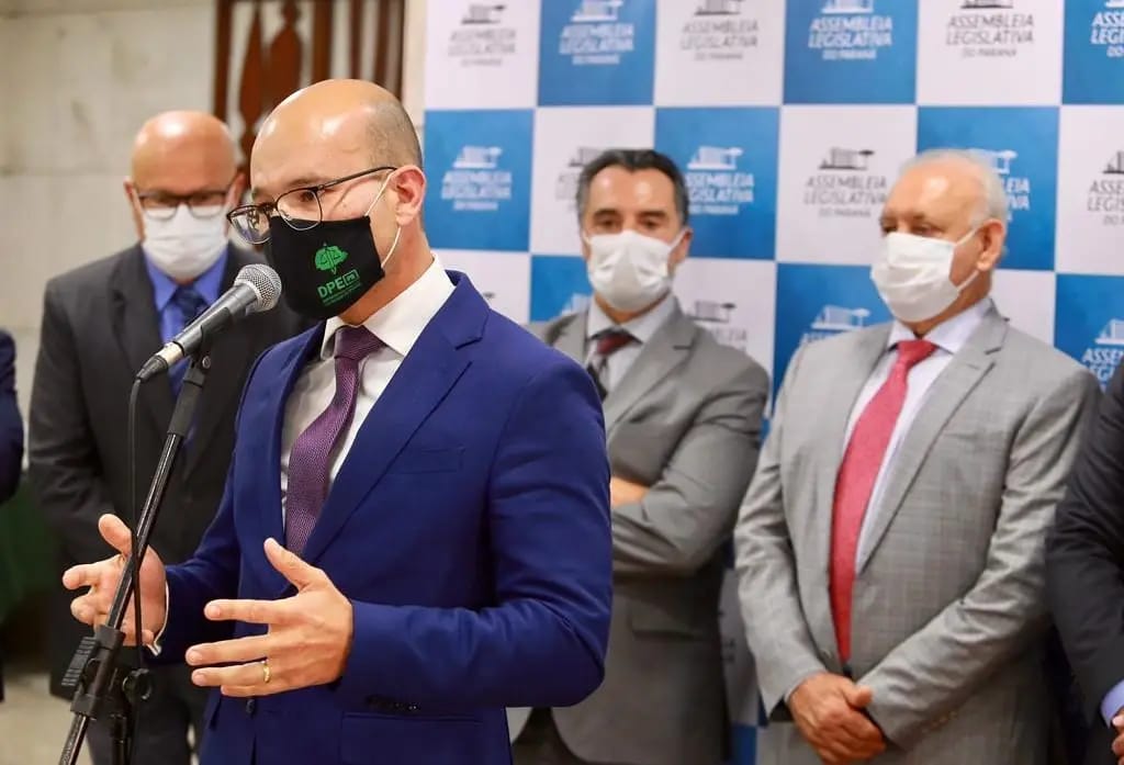 DPE inaugura posto de atendimento 4