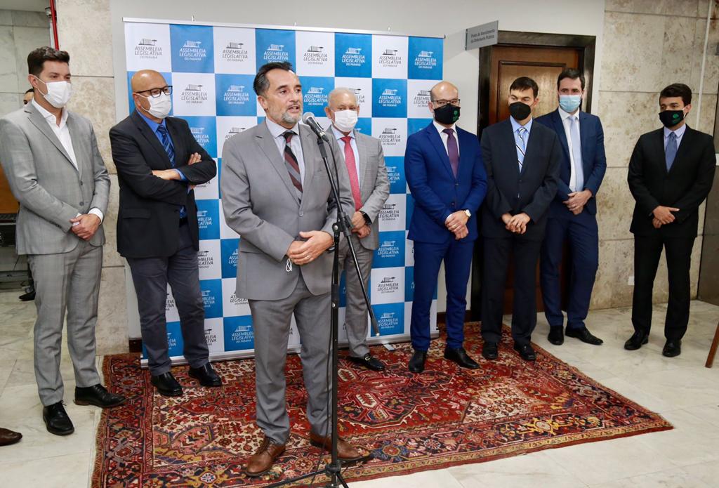 DPE inaugura posto de atendimento 6