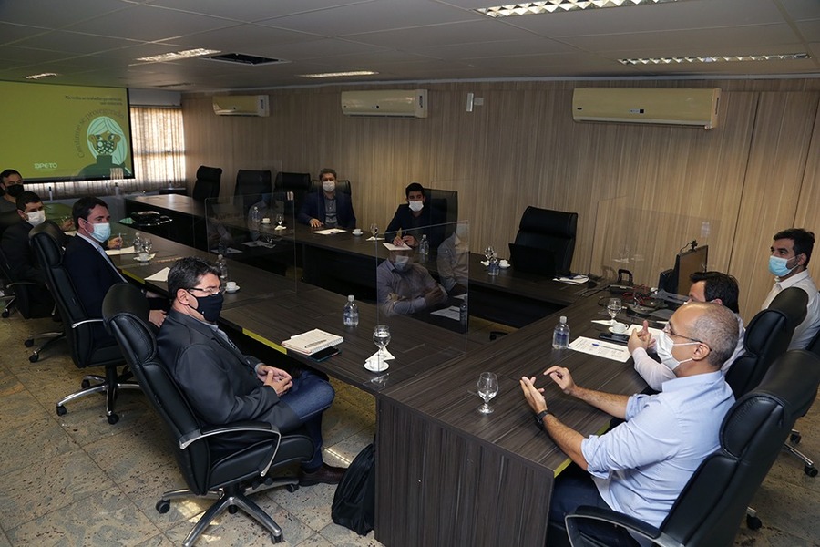 Defensoria do Paraná passa por treinamento em Palmas (TO) para aprimorar atendimento ao público