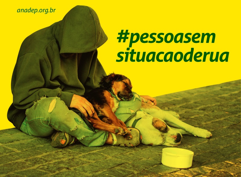 Mulher comete crime para não passar fome e frio.