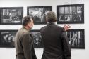 Defensoria inaugura exposição fotográfica "Deste lado do muro", aberta ao público até o dia 19/08