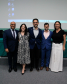 Imagem com uma foto dos autores da prática exitosa vencedora, Mariana Nunes e Antonio Vitor Barbosa de Almeida. Junto deles estão o diretor da Escola da Defensoria, Leônio Araujo e o Presidente da Assossiação dos Defensores, Erick Le Pallazi.