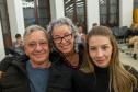 Honem idoso faz reconheciHomem idoso faz o Reconhecimento de paternidade da filha de 21 anos.