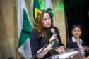 Autoridade discursa durante a cerimônia de posse. 