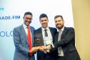 Premiados recebem os troféus 