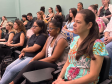 Público presente no evento Mães na Rua. 