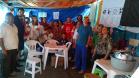 Os defensores públicos Dezidério Lima e Thaisa dos Santos conversaram, no dia 9 de setembro, com os moradores ameaçados de despejo que estão acampados em frente ao Fórum de São José dos Pinhais.