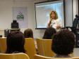 A secretária da mulher de Curitiba, Roseli Isidoro, abriu o debate destacando o recente lançamento do aplicativo Clique 180.