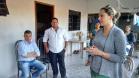 A assessora jurídica Vanusa Hoffmann e os vereadores Rubinho e Huck.