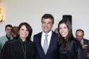 A defensora geral, o governador do Estado e a defensora pública Paula Grein Del Santoro, que fez o juramento em nome de todos os defensores empossados.