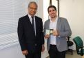 A nova identidade funcional dos defensores do Paraná é padronizada de acordo com todas as defensorias do país e tem elementos de segurança e padrão internacional para dificultar falsificações. 
