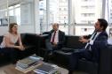 O defensor público-geral Eduardo Abraão aproveitando a reunião mensal do CONDEGE que aconteceu em Florianópolis, na última sexta-feira (17), fez visita à sede da Defensoria Pública do Estado de Santa Catarina. 