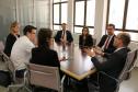 Na foto estão: O defensor público-geral, Eduardo Abraão, o subdefensor público-geral, Matheus Munhoz,  a presidente Lívia Martins Salomão Brodbeck e Silva; o vice-presidente, Ricardo Milbrath Padoim; o diretor Jurídico, Tiago Bertão de Moraes; a diretora de Relações Institucionais e Comunicação, Mariela Moni Tozetto; a diretora de Assuntos Legislativos, Natália Marcondes Stephane.