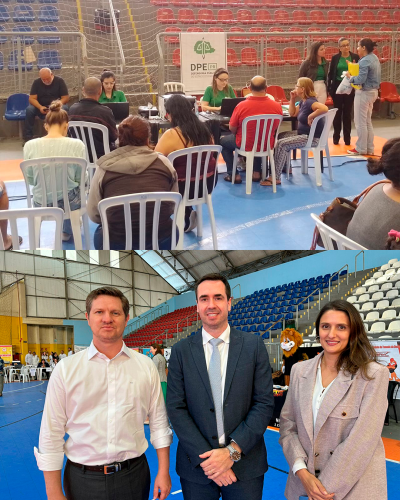 Imagem dividida em duas partes: a de cima mostra a equipe técnica da Defensoria atendendo assistidos e outras pessoas sentadas esperando o atendimento.