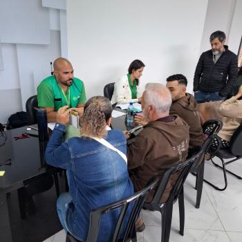 Mutirão (Re)conhecendo Direitos realizado em Matinhos
