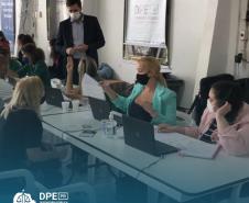 Imagem do atendimento da Defensoria Pública na Feira da Cidadania da CIC