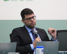 Defensoras e Defensores participam do VI Encontro de Teses da instituição