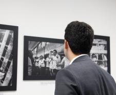 Defensoria inaugura exposição fotográfica "Deste lado do muro", aberta ao público até o dia 19/08