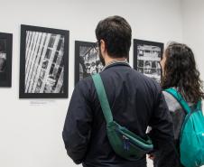 Defensoria inaugura exposição fotográfica "Deste lado do muro", aberta ao público até o dia 19/08