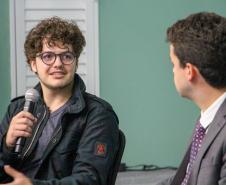 Defensoria inaugura exposição fotográfica "Deste lado do muro", aberta ao público até o dia 19/08