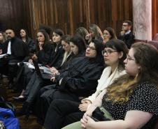 DPE-PR encerra Curso de Formação sobre os 200 anos do Tribunal do Júri com "júri simulado" em Curitiba