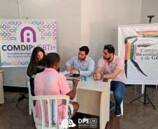 Mutirão “Meu Nome, Meu Direito” em Maringá atendeu 70 pessoas nesta quarta-feira (26/10)