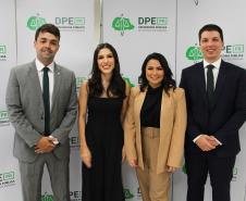 posse novos defensores