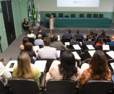 Público interno da DPE-PR em workshop.