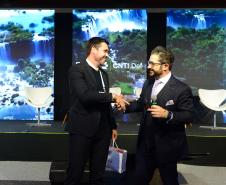 Imagem com foto de cobertura do primeiro dia do 1º CNTI.Def.