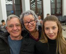 Honem idoso faz reconheciHomem idoso faz o Reconhecimento de paternidade da filha de 21 anos.
