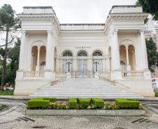 Edifício histórico da Câmara Municipal de Curitiba.  