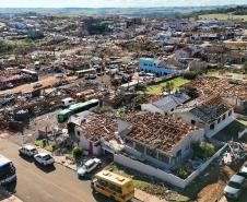 Imagem aérea mostra o estrago causado pelo tornado em Rio Bonito do Iguaçu. 