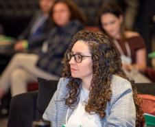 Público acompanha Roda de conversa sobre criminalização da pobreza.