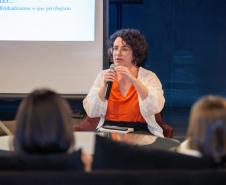 Roda de conversa sobre criminalização da pobreza.
