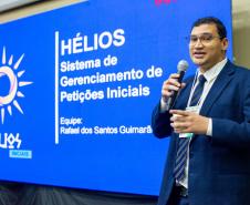 Finalistas do prêmio apresentam seus projetos