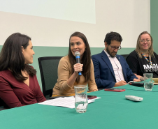 A 2ª Subdefensora Pública-Geral Thaisa Oliveira discursa na abertura do evento na sede dos Núcleos na Defensoria.