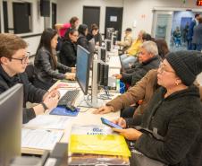 Assistidos recebem atendimento da DPE-PR em Mutirão.