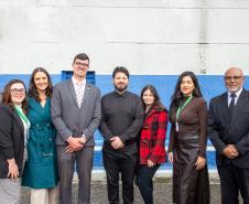 A equipe da Defensoria Pública e do Cartório de Piraquara responsáveis pela edição do Casando Direitos. 