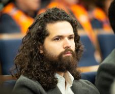 Defensor público acompanha evento.