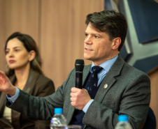 Presidente do TCE fala na abertura do evento.